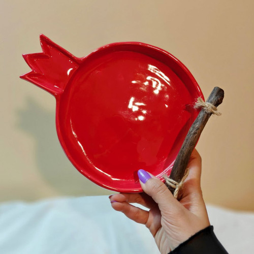 ظرف پذیرایی سرامیکی مدل انار دستساز لعاب قرمز براق طراحی ناب سرامیک